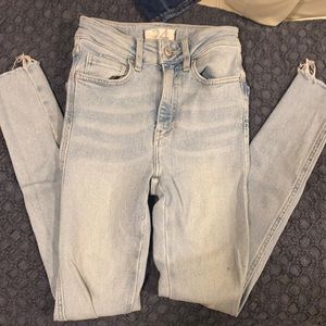 Light wash free people skinny Jean only worn once